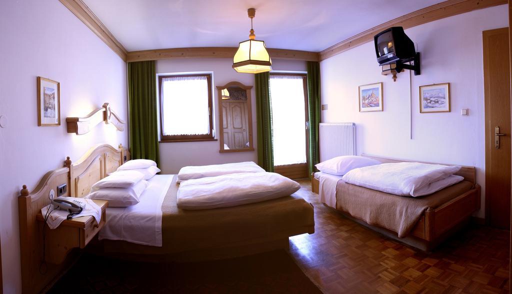 Hotel Dolomiti Madonna Ortisei Ngoại thất bức ảnh
