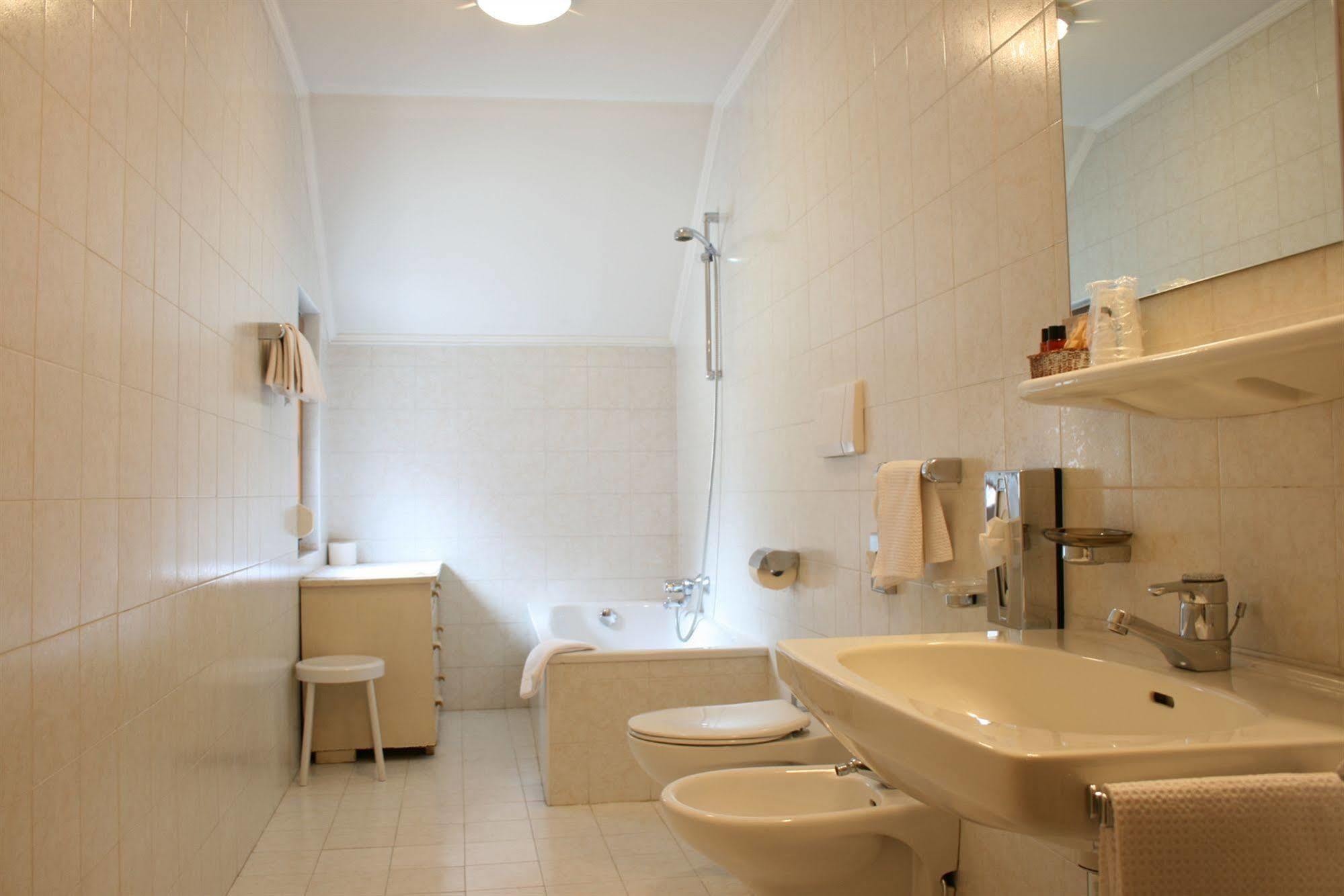 Hotel Dolomiti Madonna Ortisei Ngoại thất bức ảnh